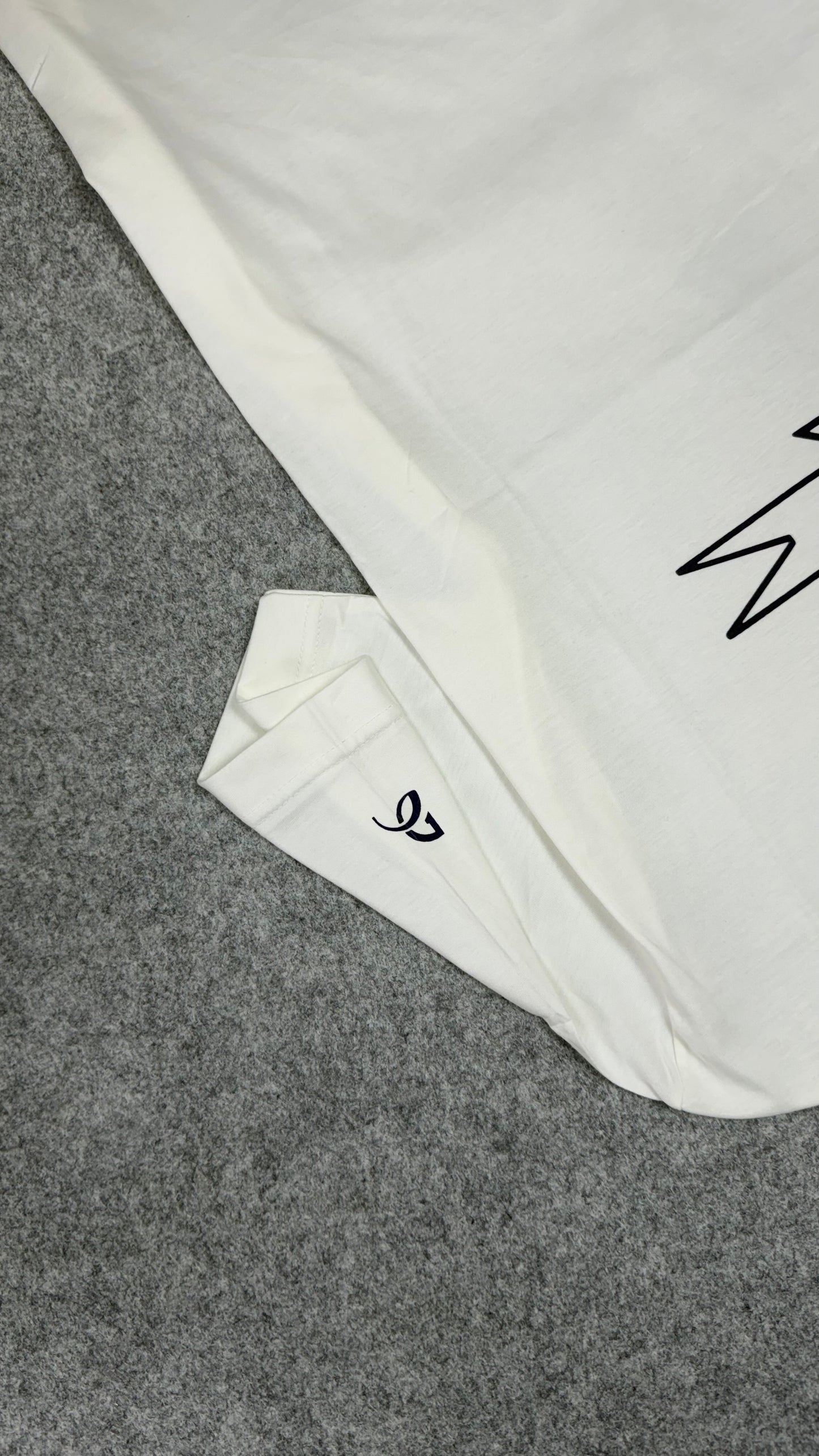 Camiseta Lacoste - Padrão Site