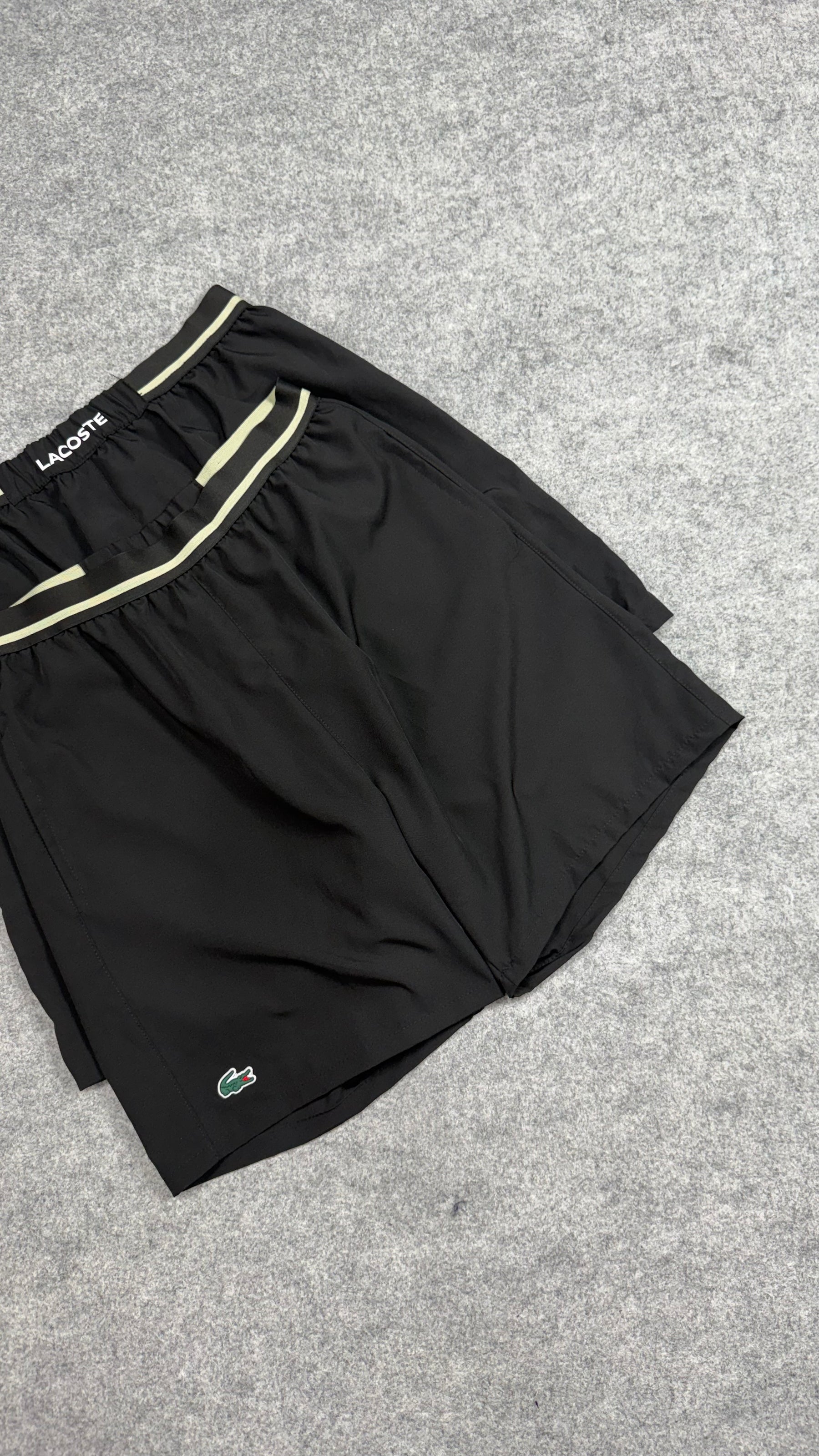 Short Lacoste Sport