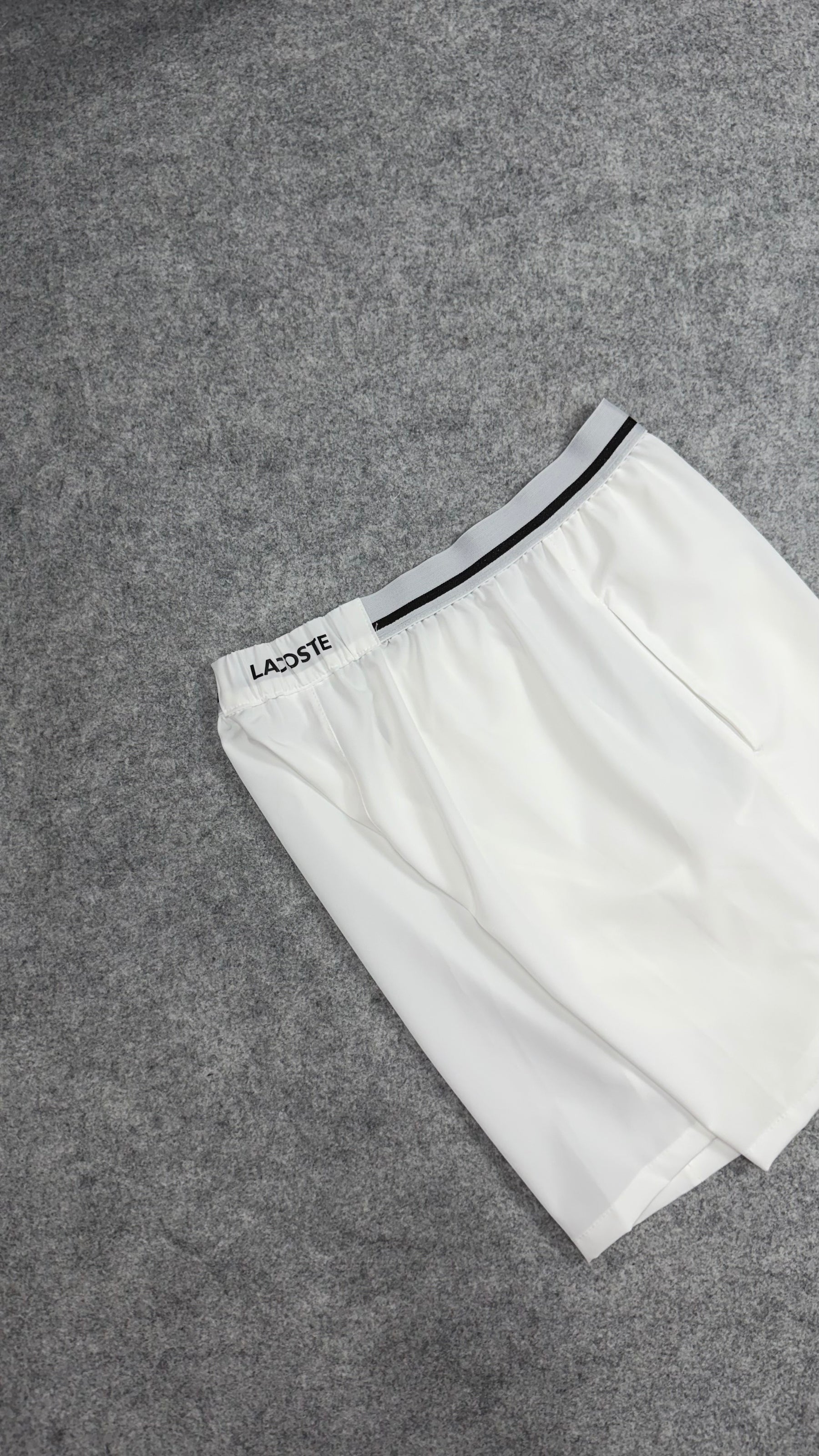 Short Lacoste Sport