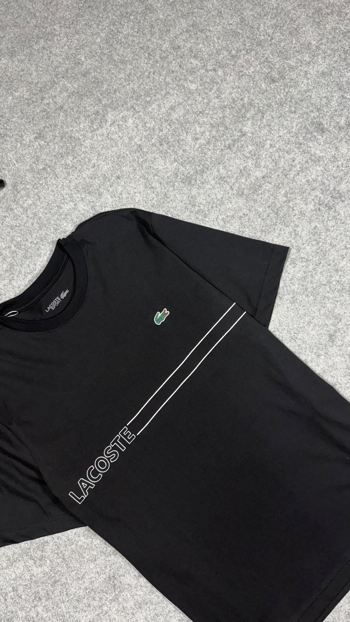 Camiseta Lacoste - Padrão Site