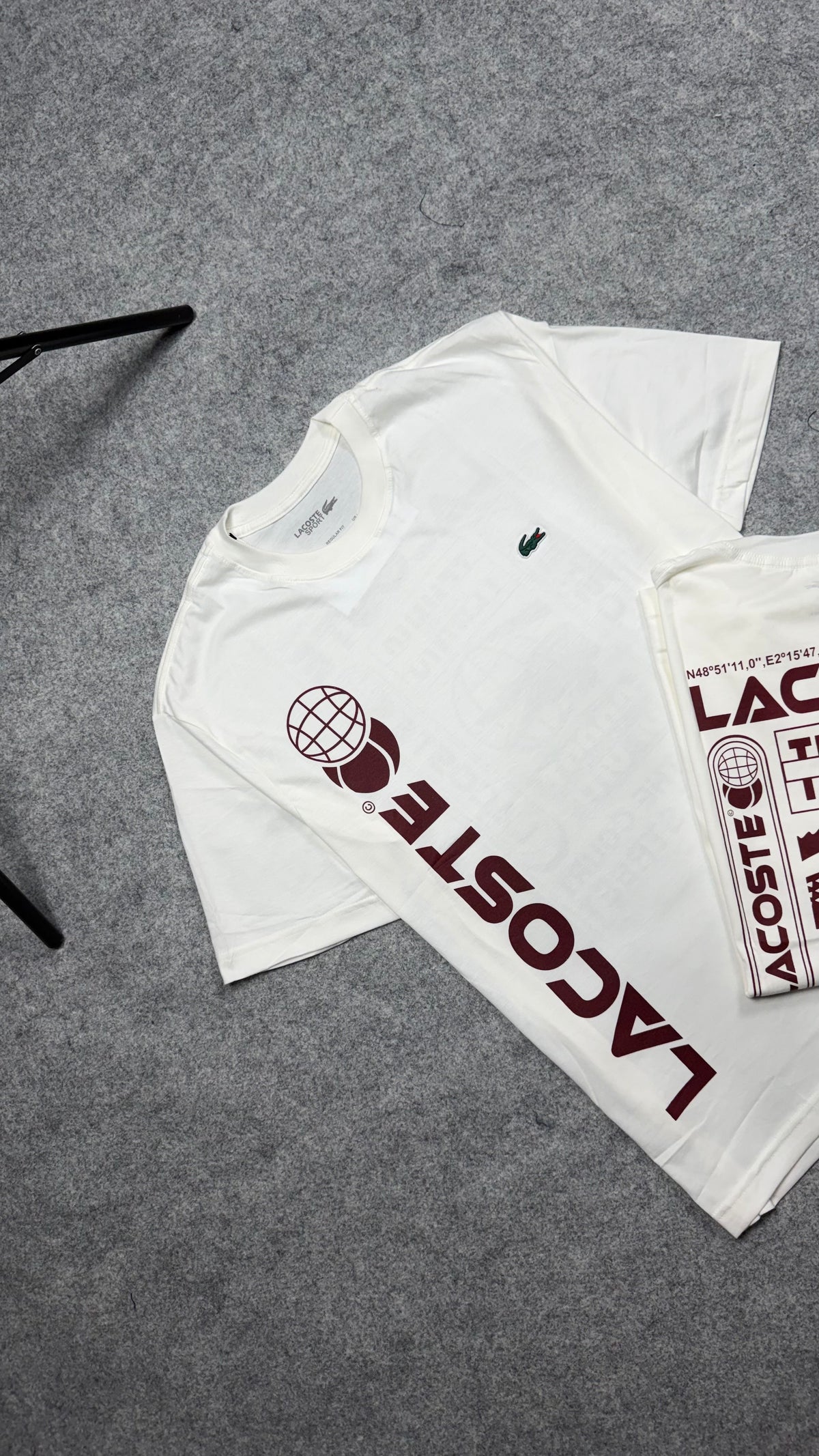 Camiseta Lacoste - Padrão Site
