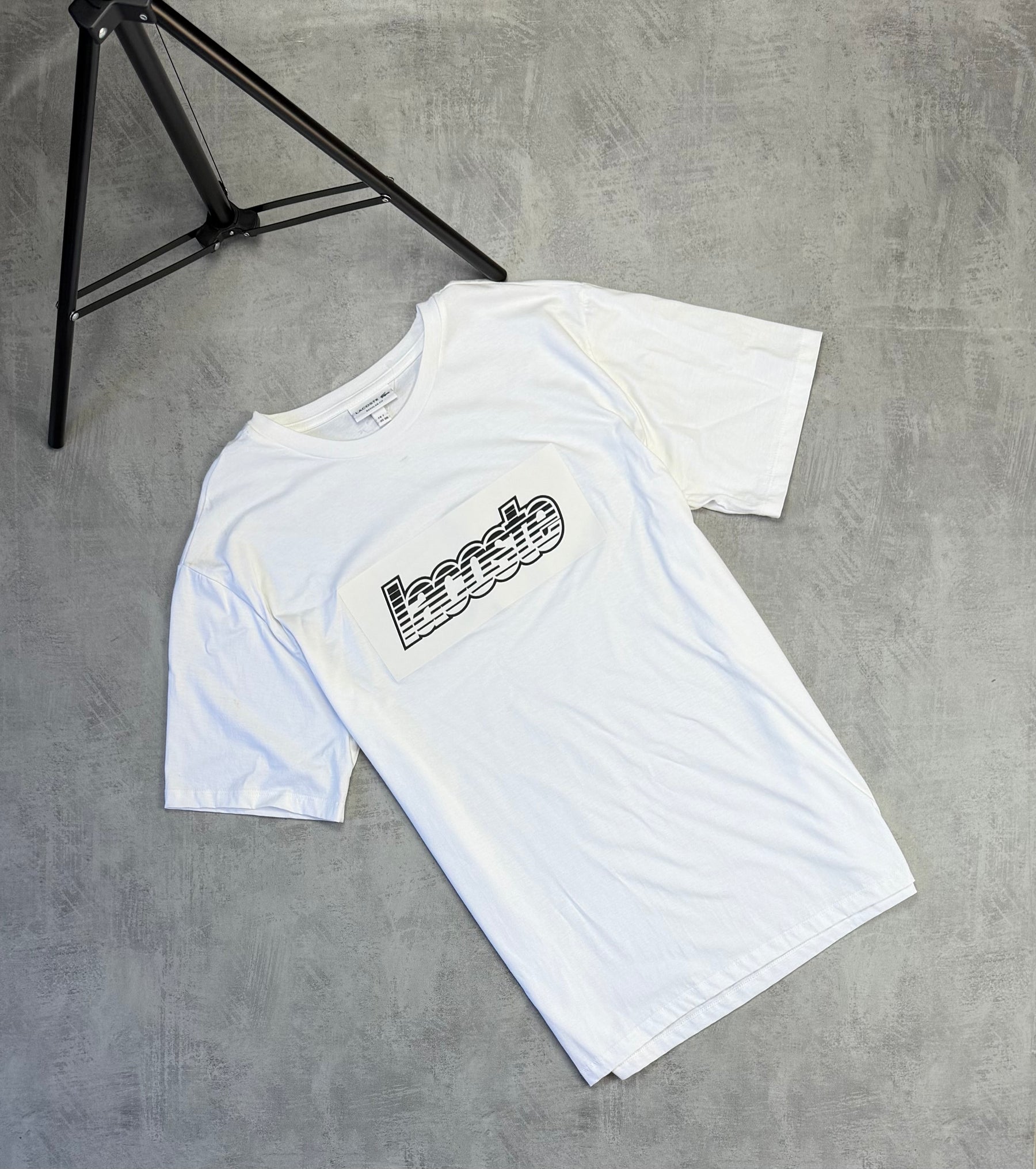 Camiseta Lacoste - Padrão Site