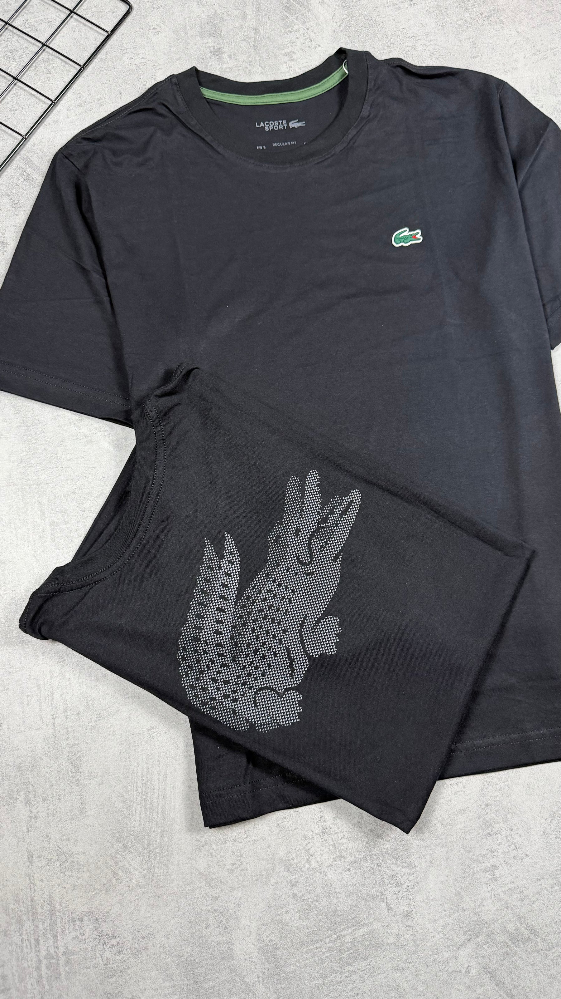 Camiseta Lacoste - Padrão Site