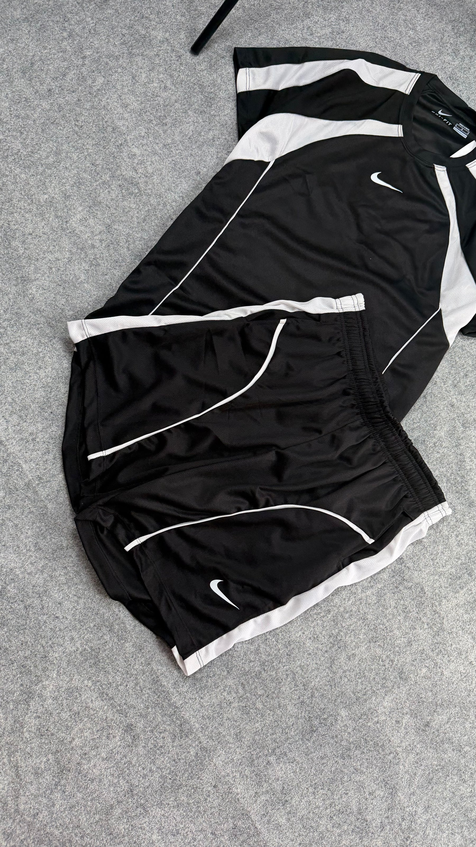 Conjunto NK Academy