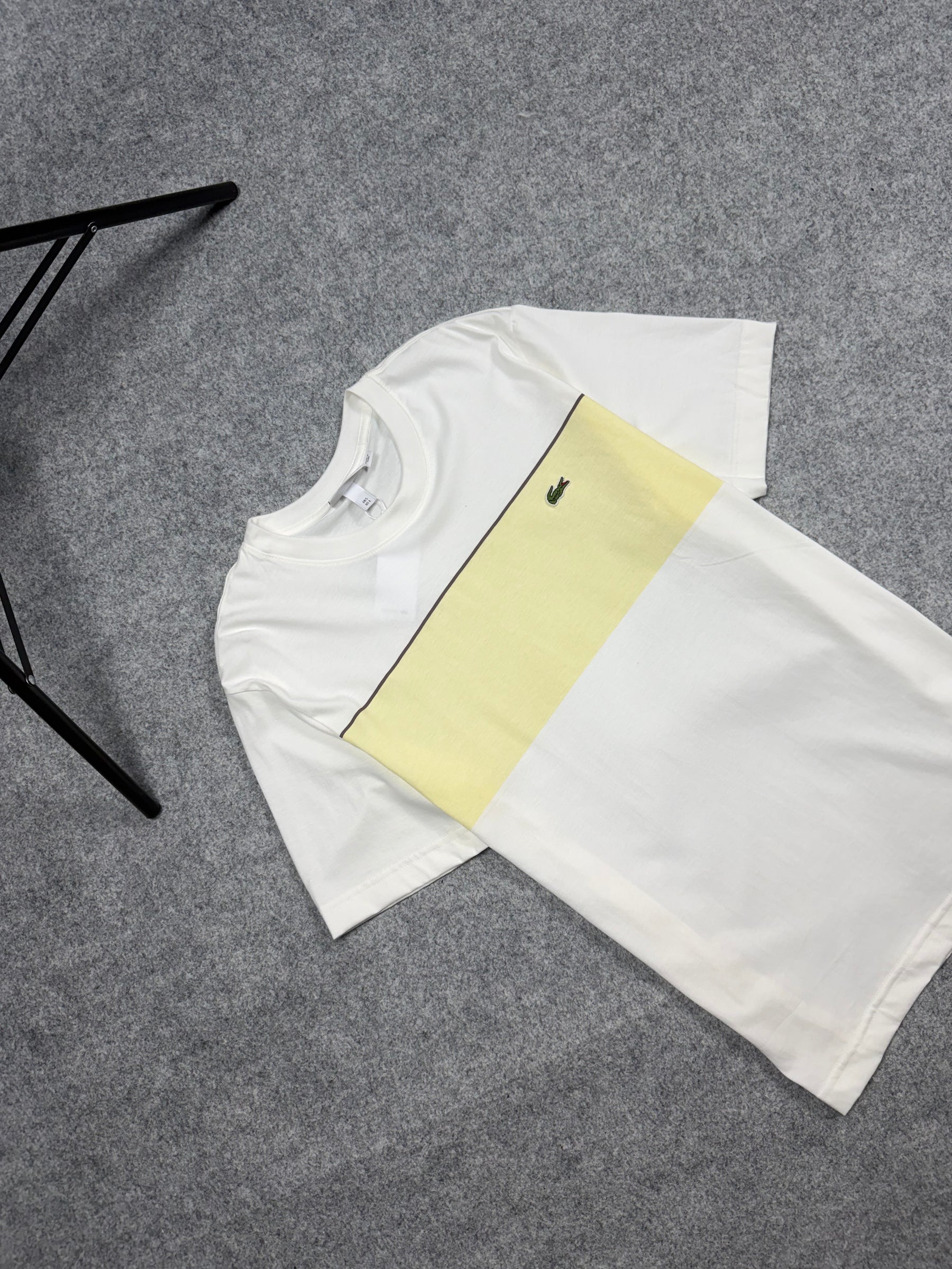 Camiseta Lacoste - Padrão Site