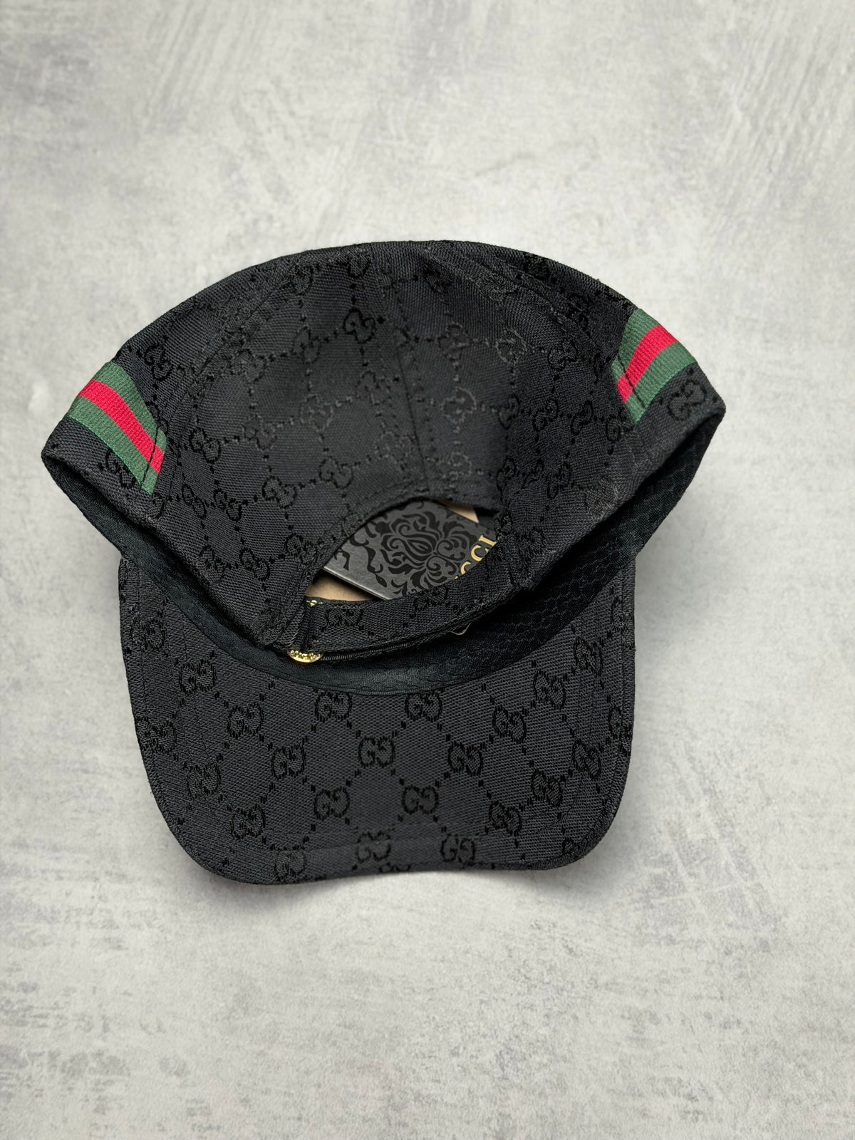 Bone Gucci Importado