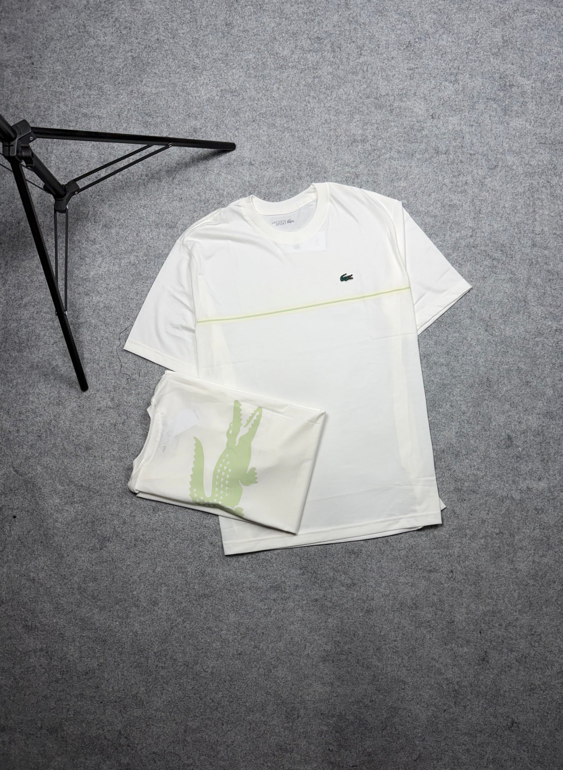 Camiseta Lacoste - Padrão Site