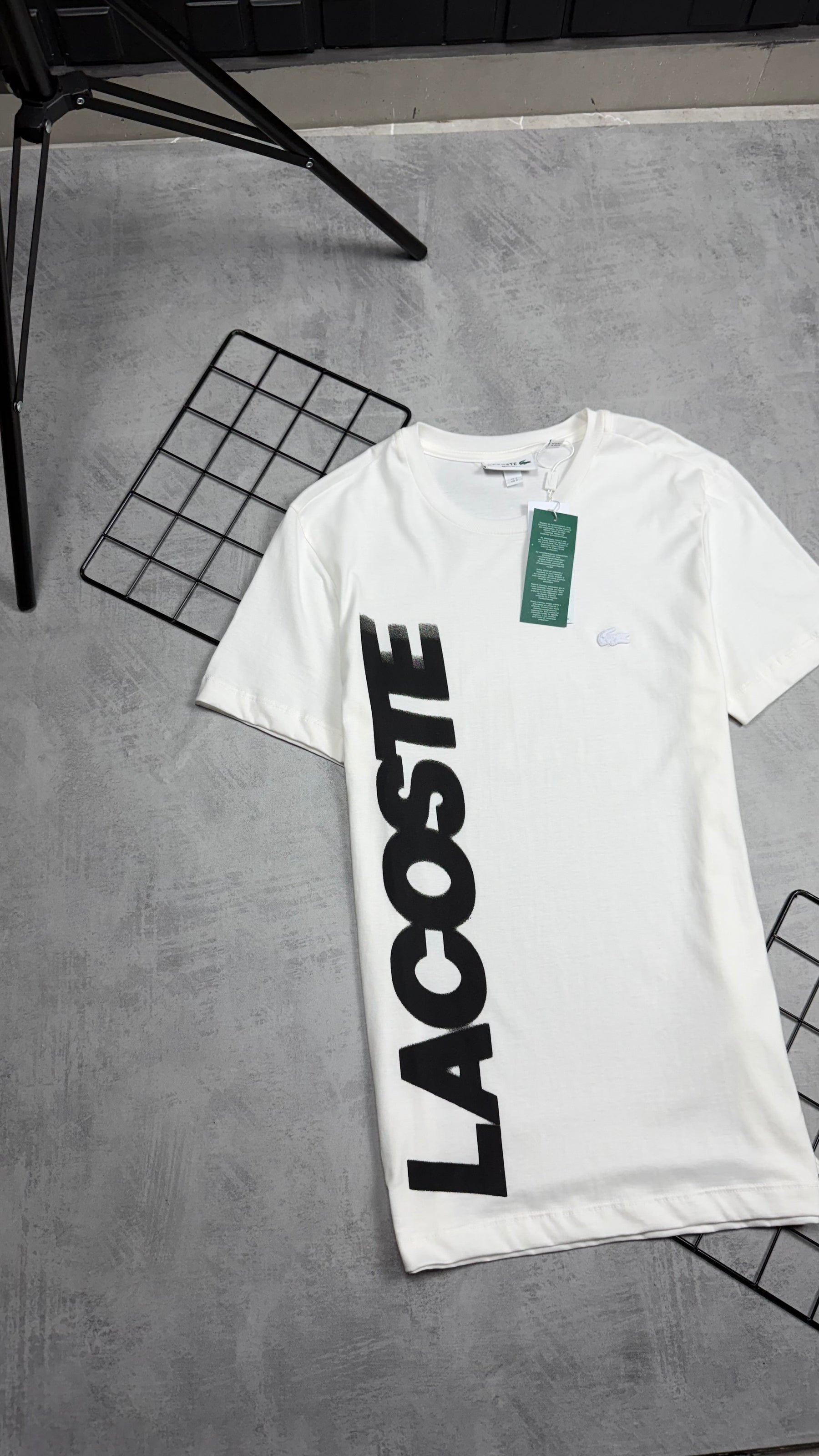 Camiseta Lacoste Letreiro