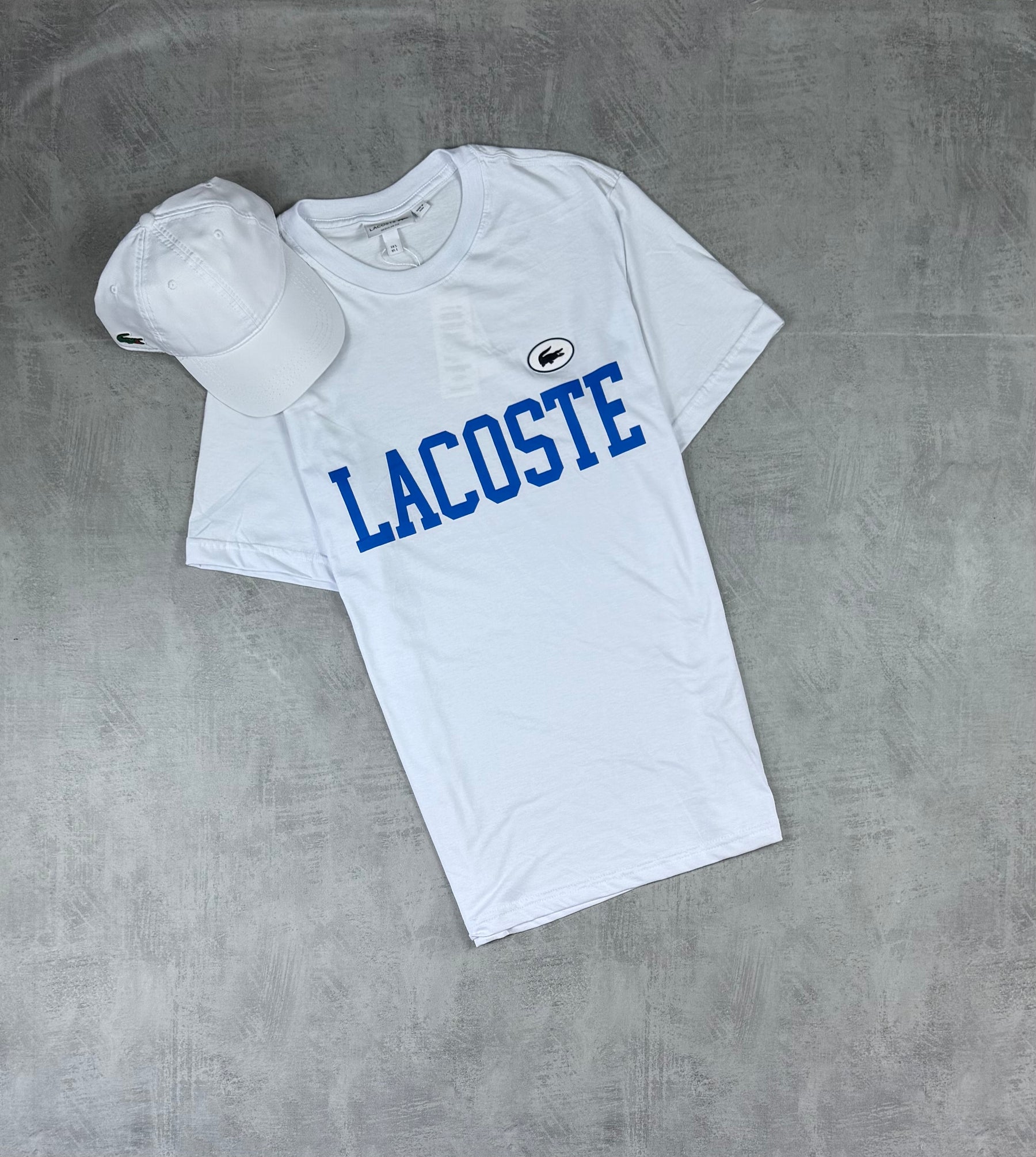 Kit Lacoste