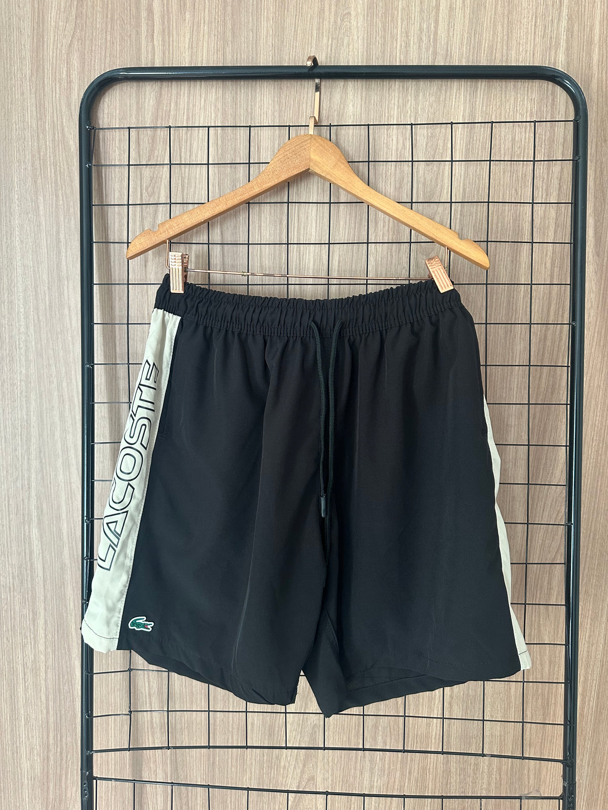 Short Lacoste