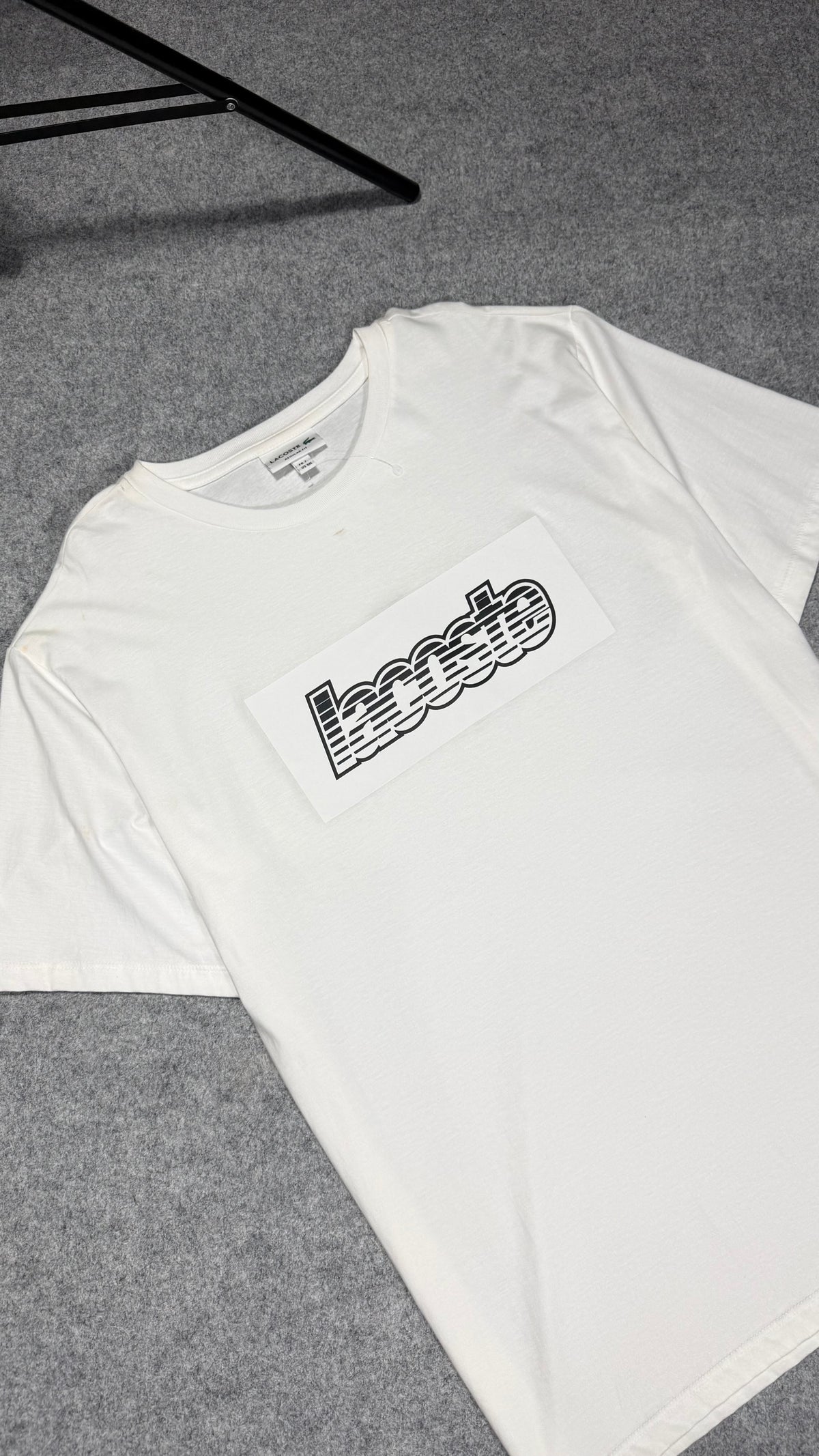 Camiseta Lacoste - Padrão Site