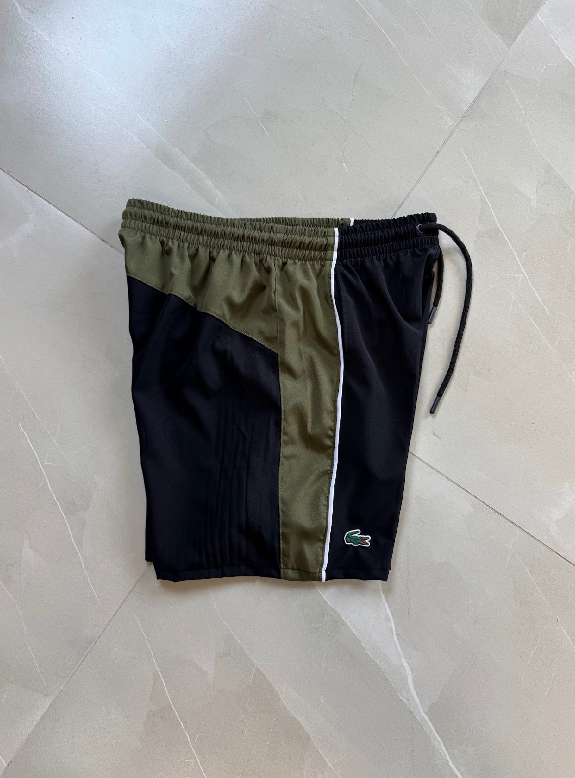 Short Lacoste Sport