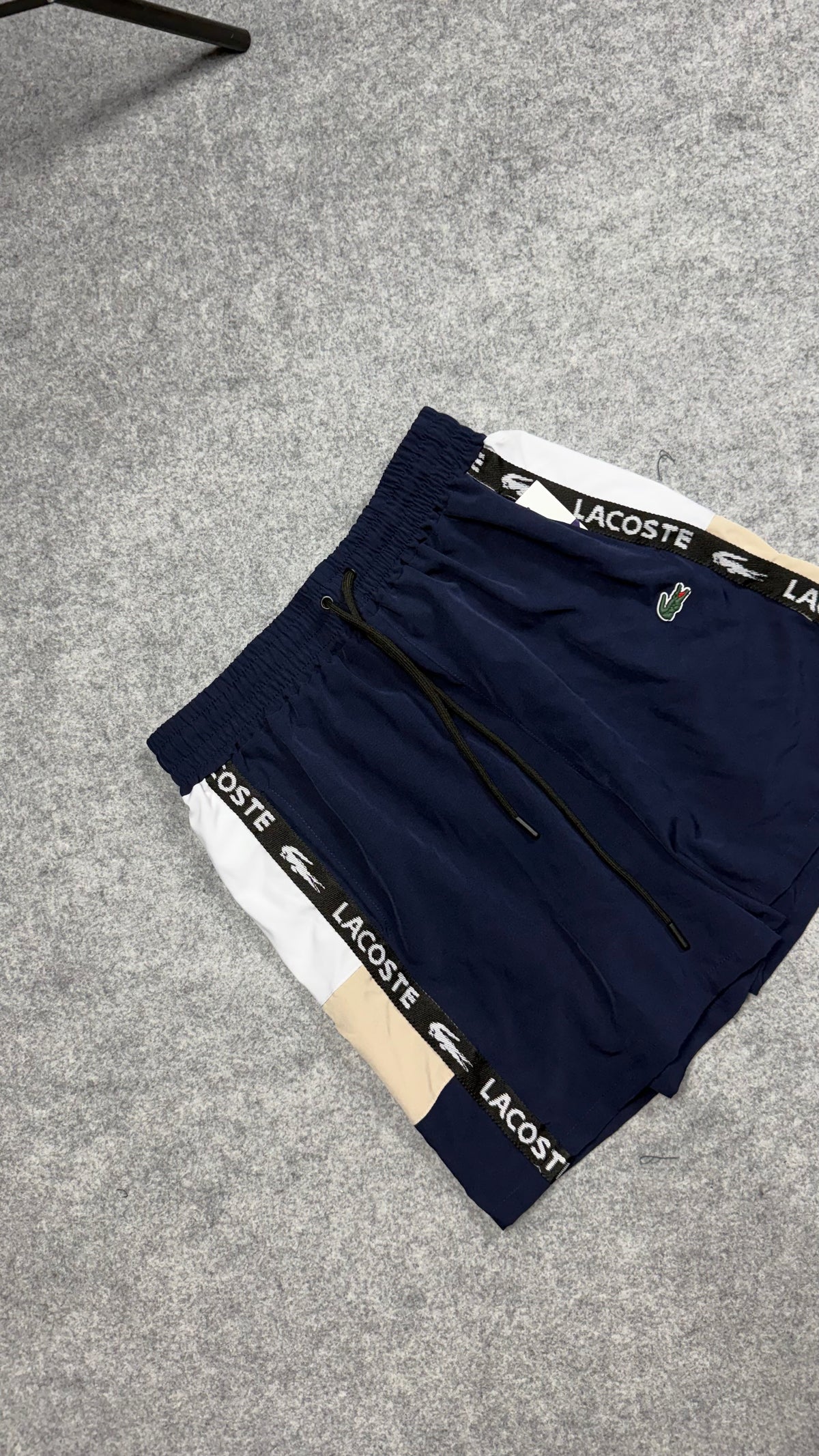 Short Lacoste Sport