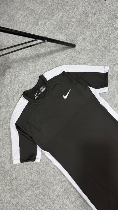 Camiseta Nike Pro Dry Fit