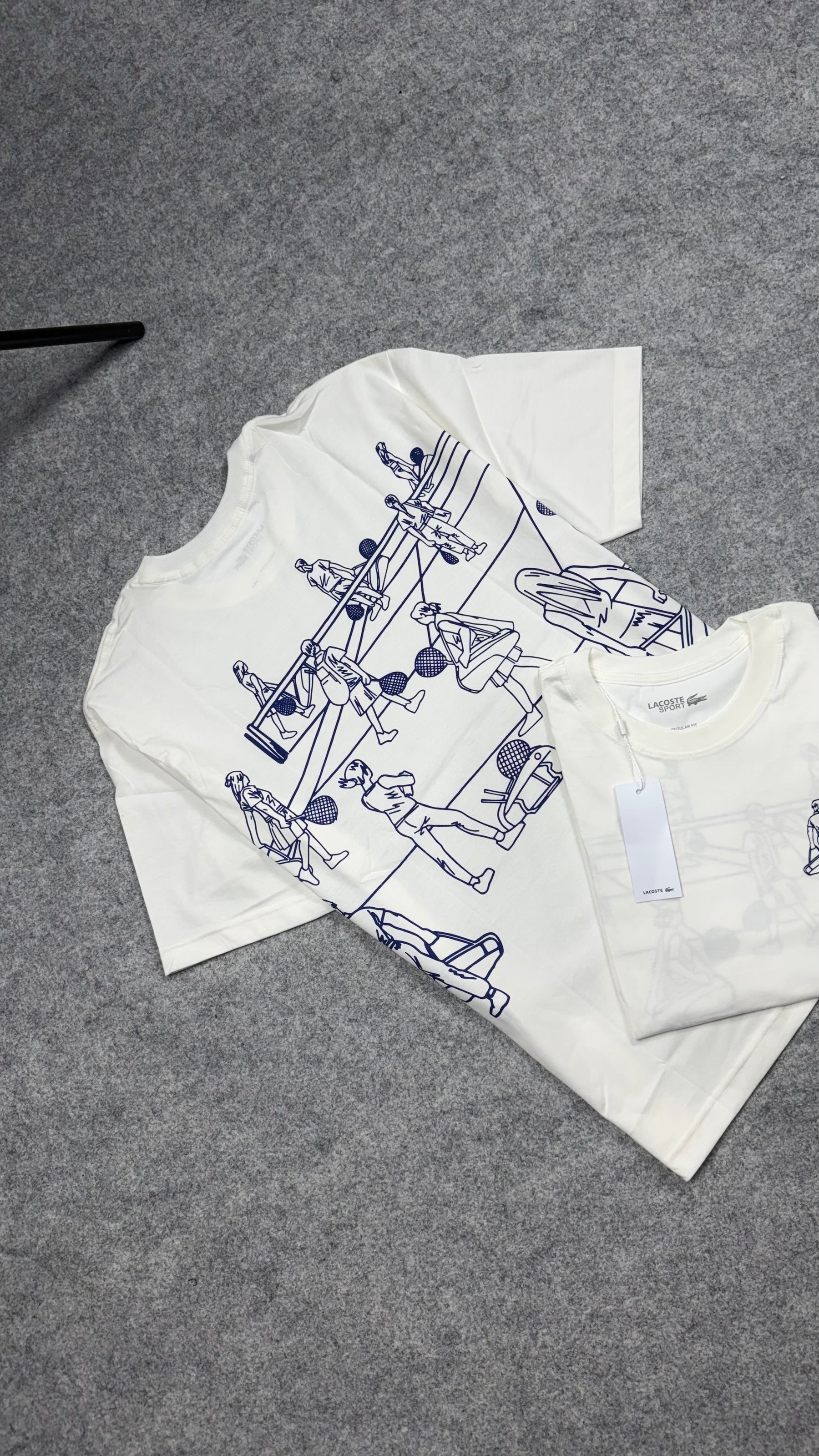 Camiseta Lacoste - Padrão Site