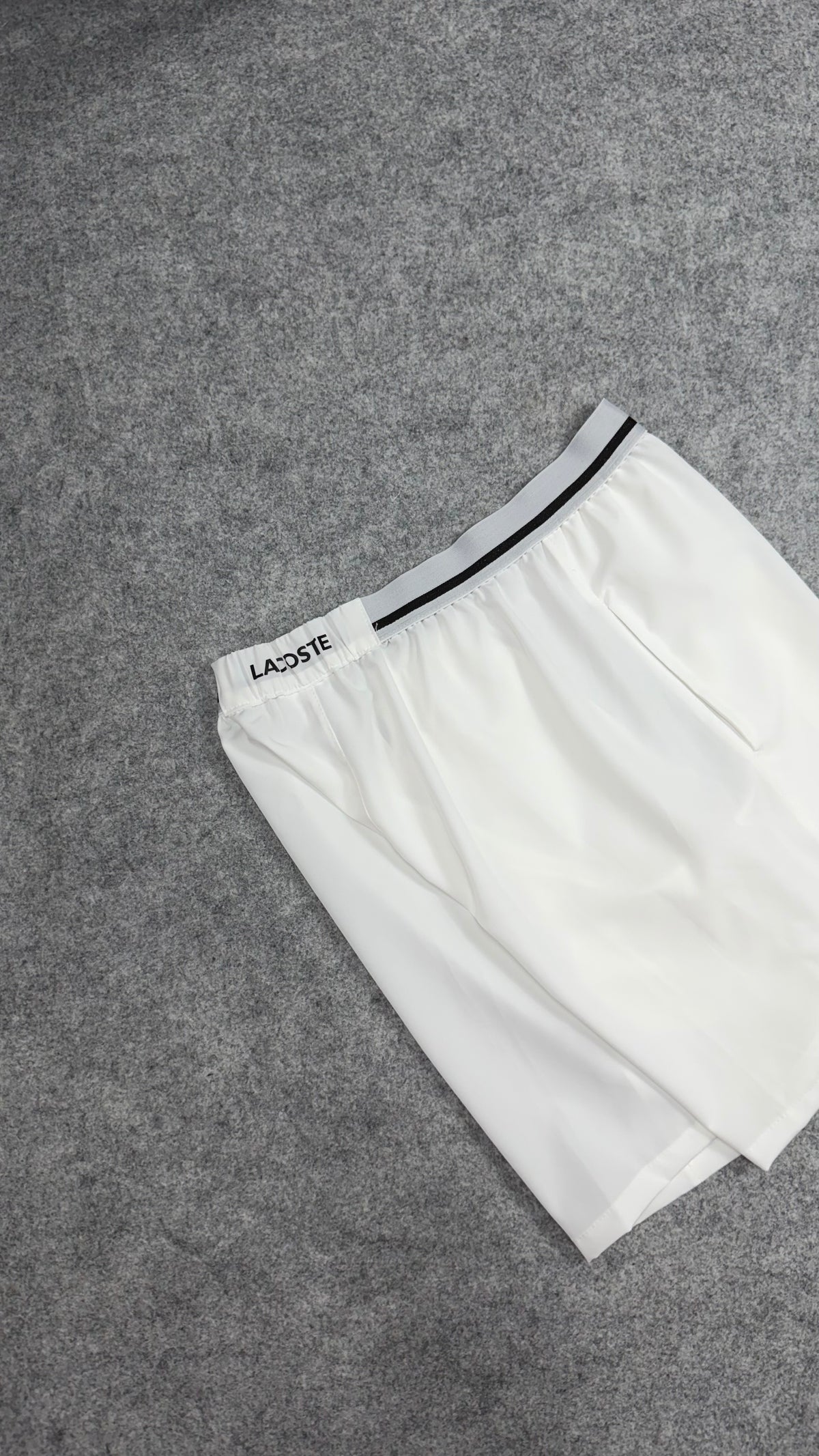 Short Lacoste Sport