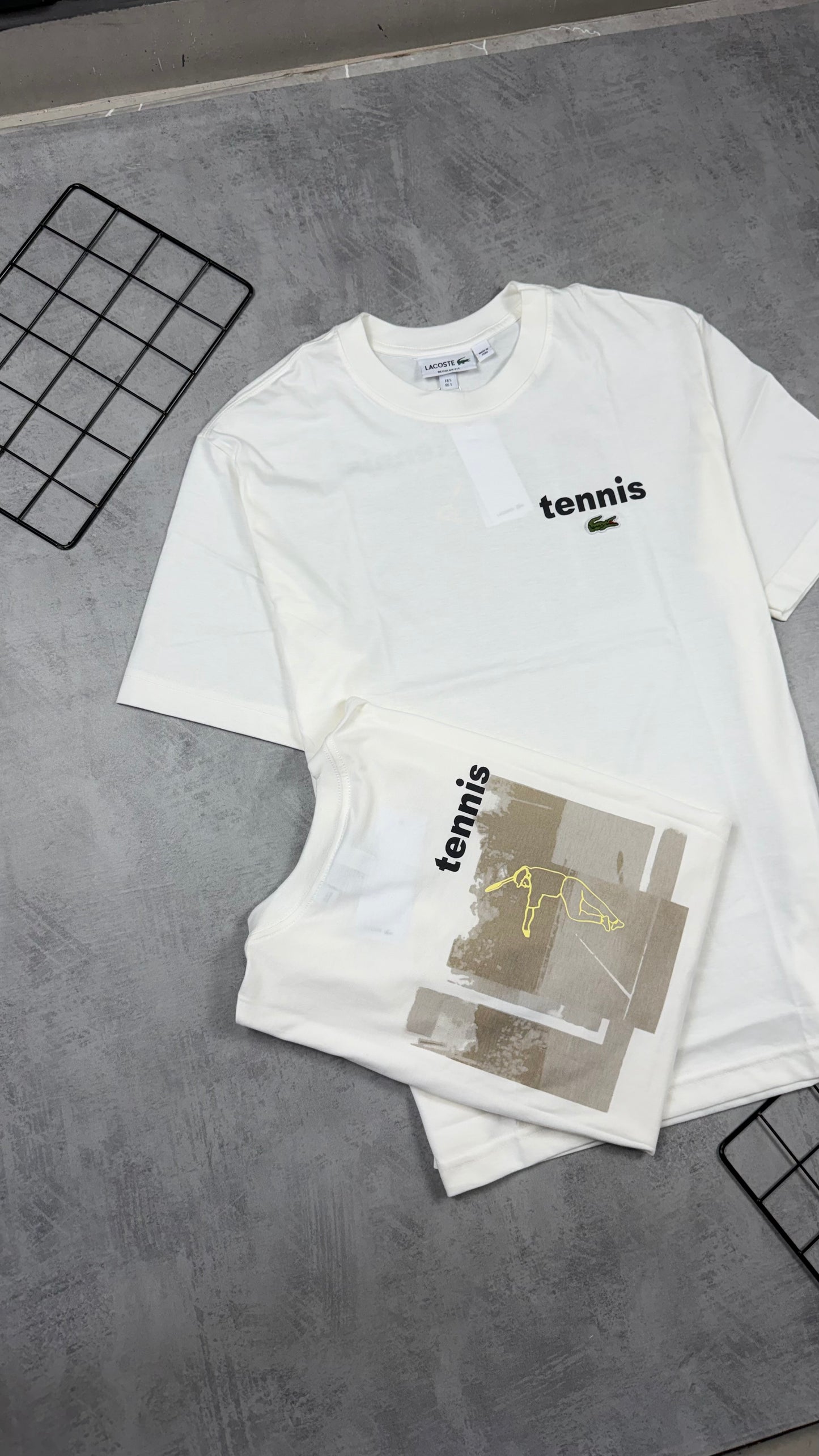Camiseta Lacoste - Padrão Site