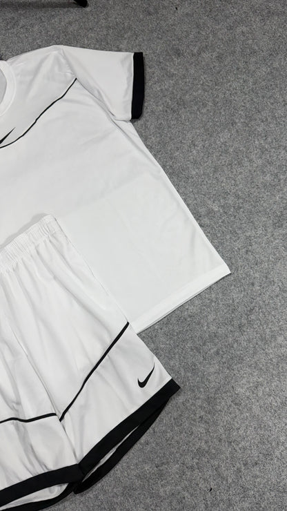 Conjunto NK Academy