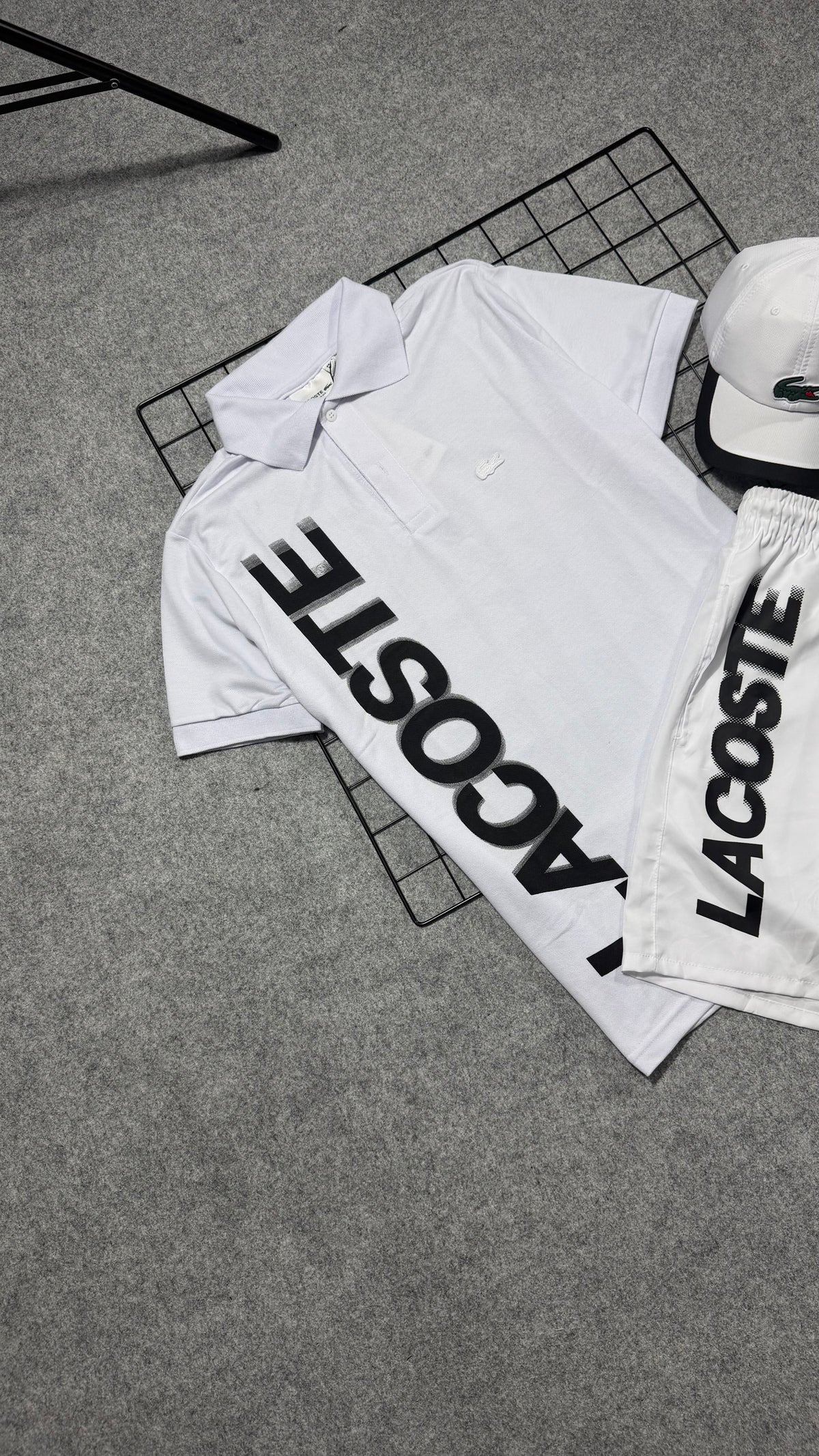 Kit Lacoste - Letreiro