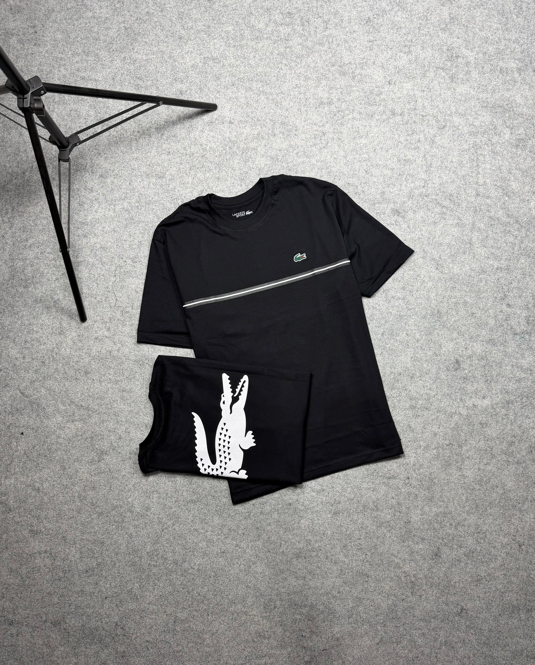 Camiseta Lacoste - Padrão Site