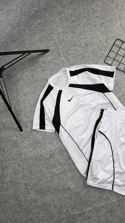 Conjunto NK Academy