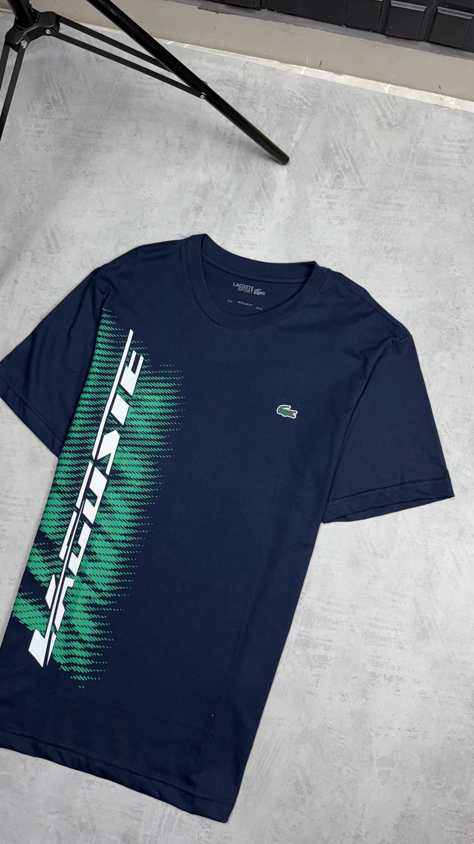 Camiseta Lacoste - Padrão Site