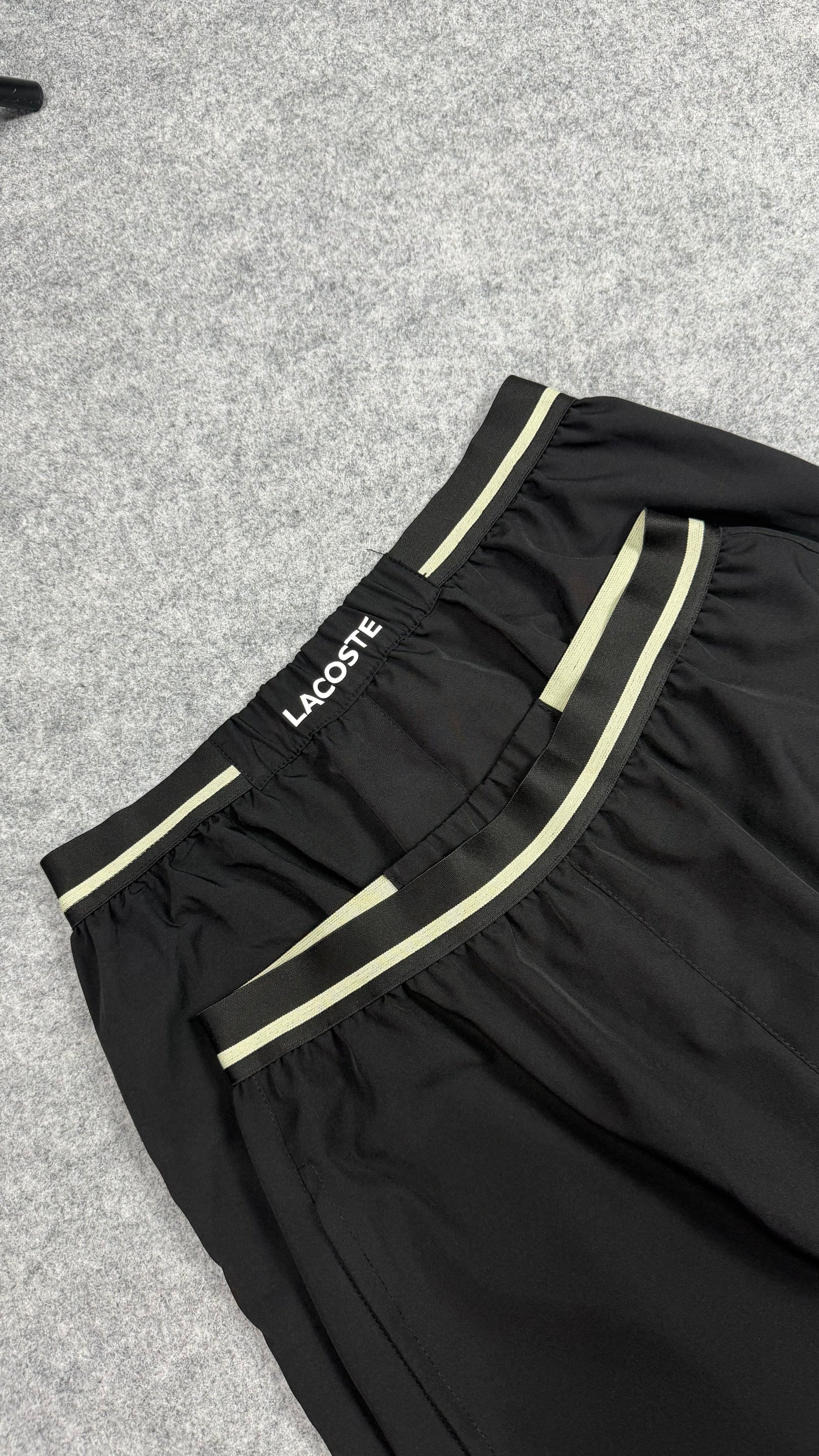 Short Lacoste Sport