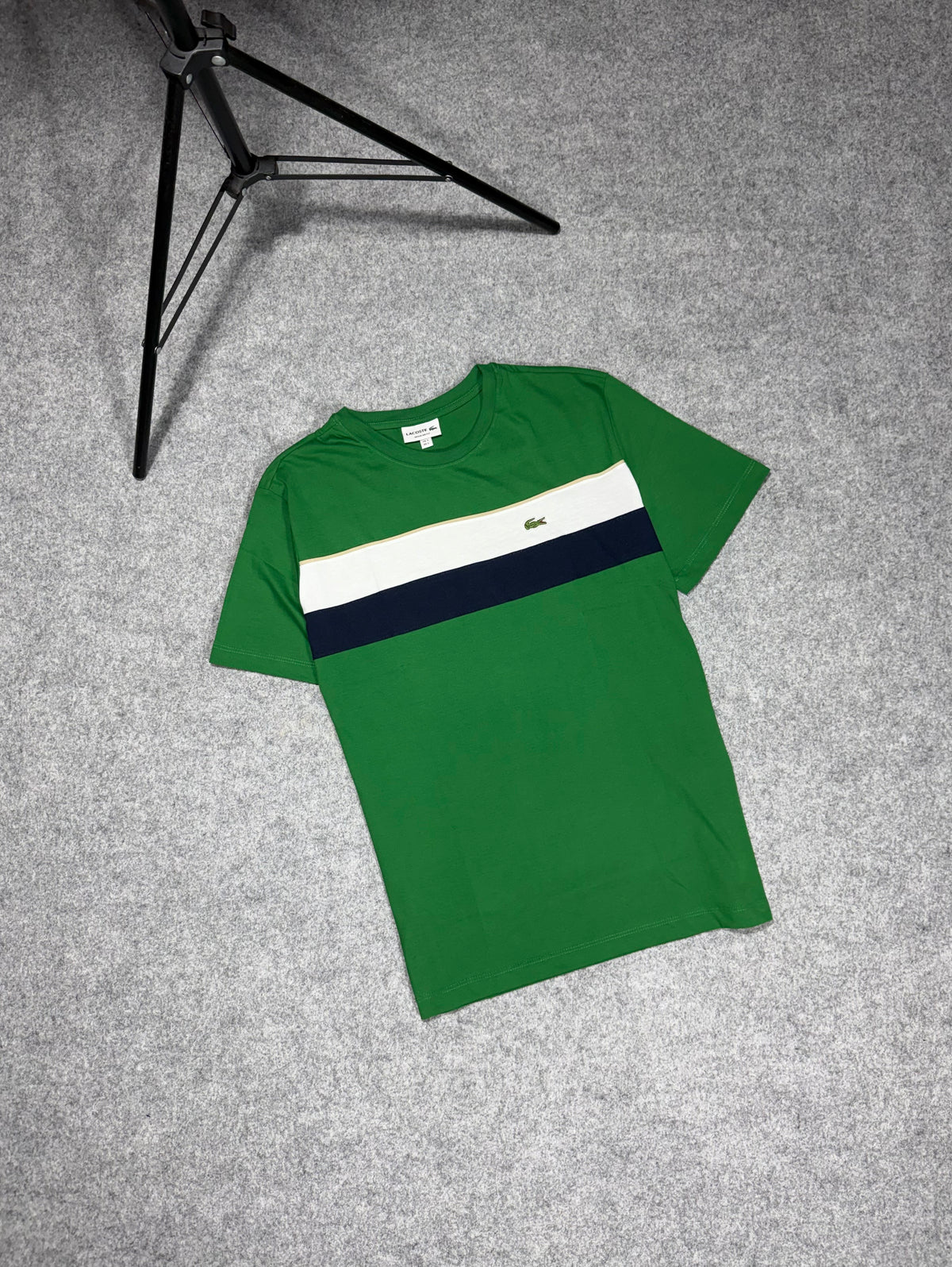 Camiseta Lacoste - Padrão Site