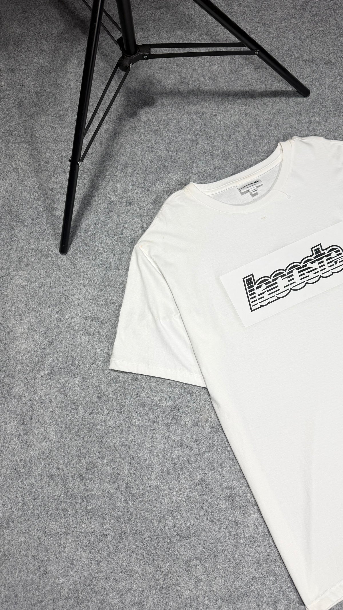 Camiseta Lacoste - Padrão Site
