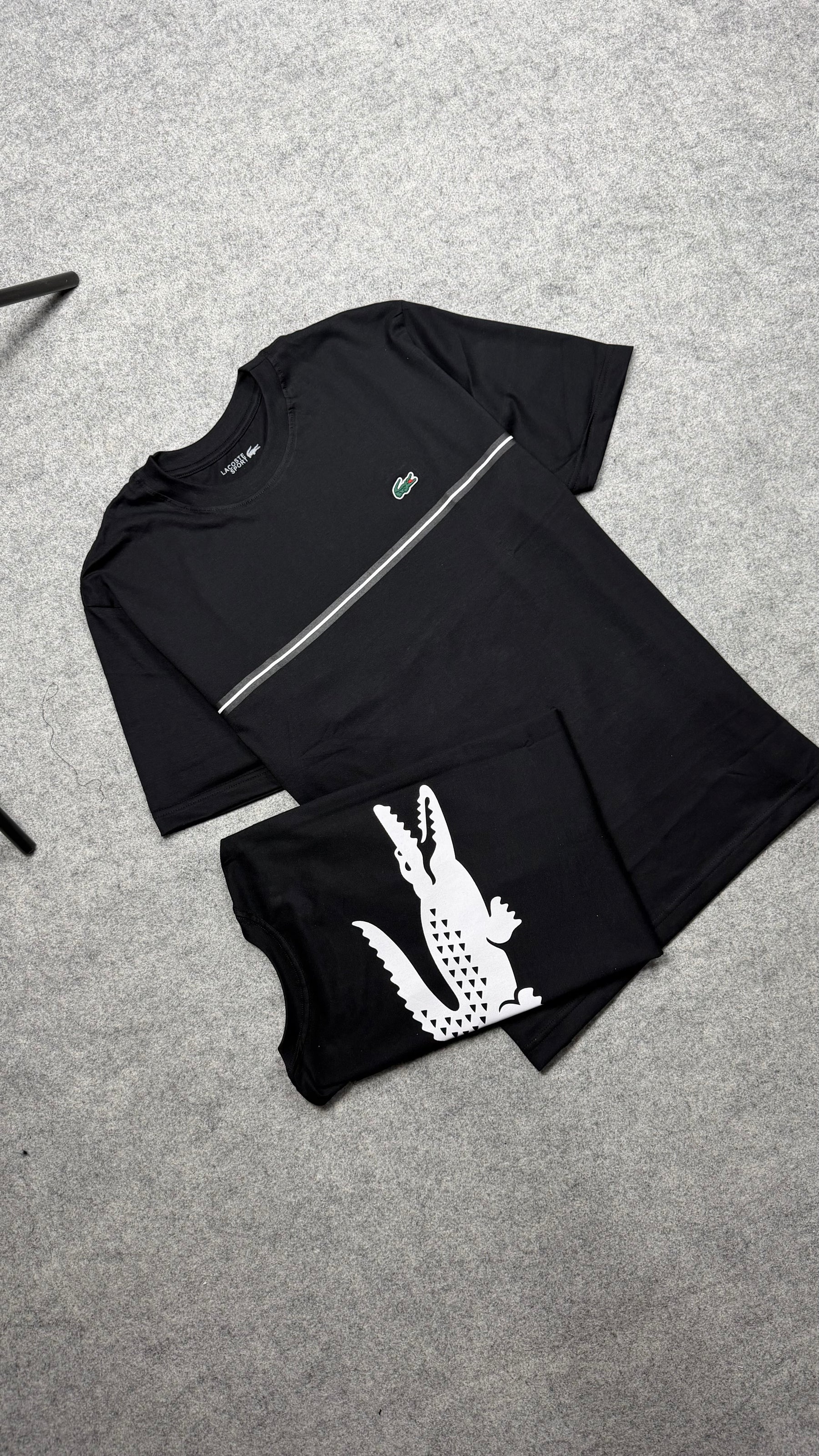 Camiseta Lacoste - Padrão Site