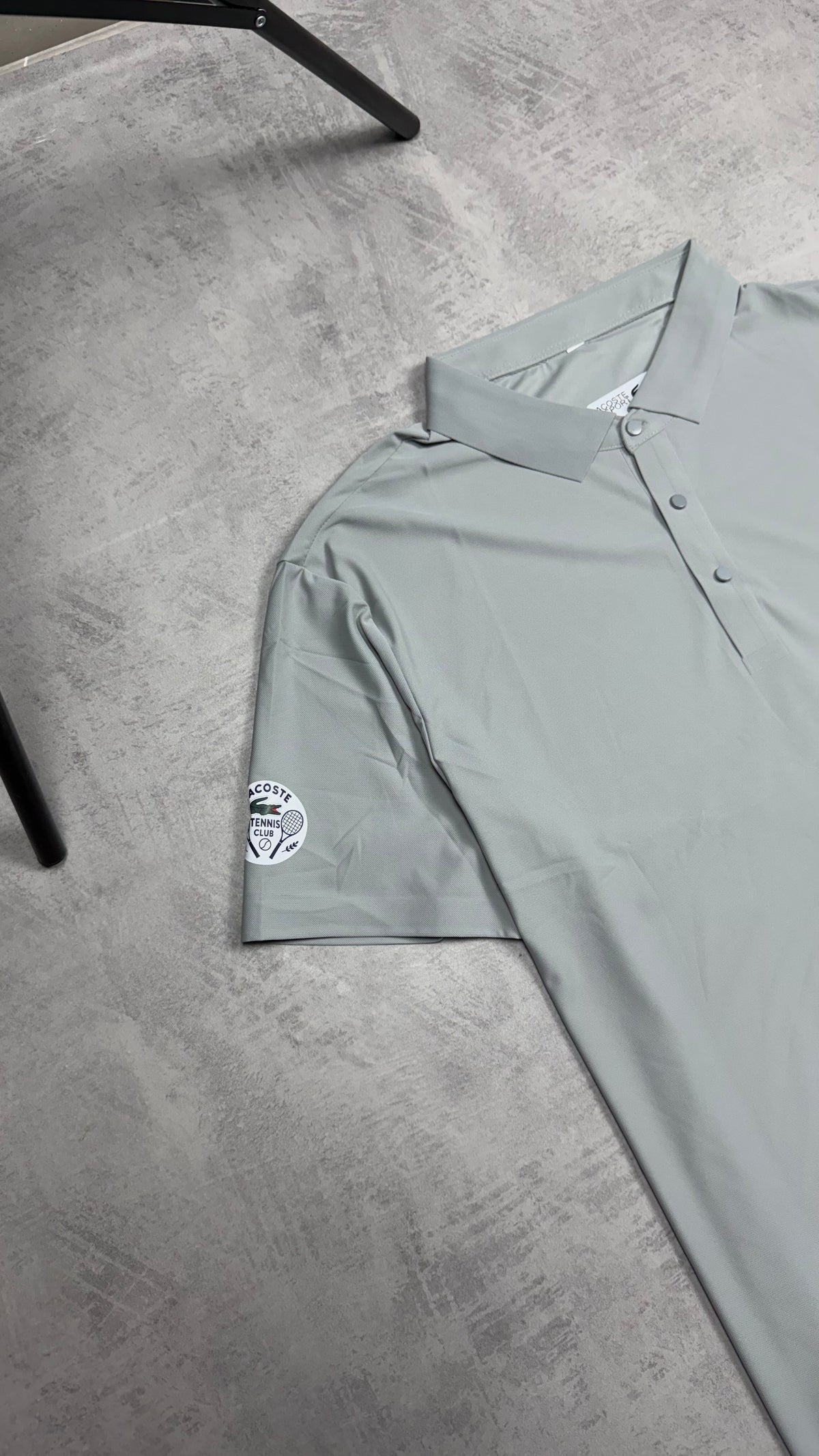 Polo Ténis com Estampado e Tecnologia Ultra-Dry
