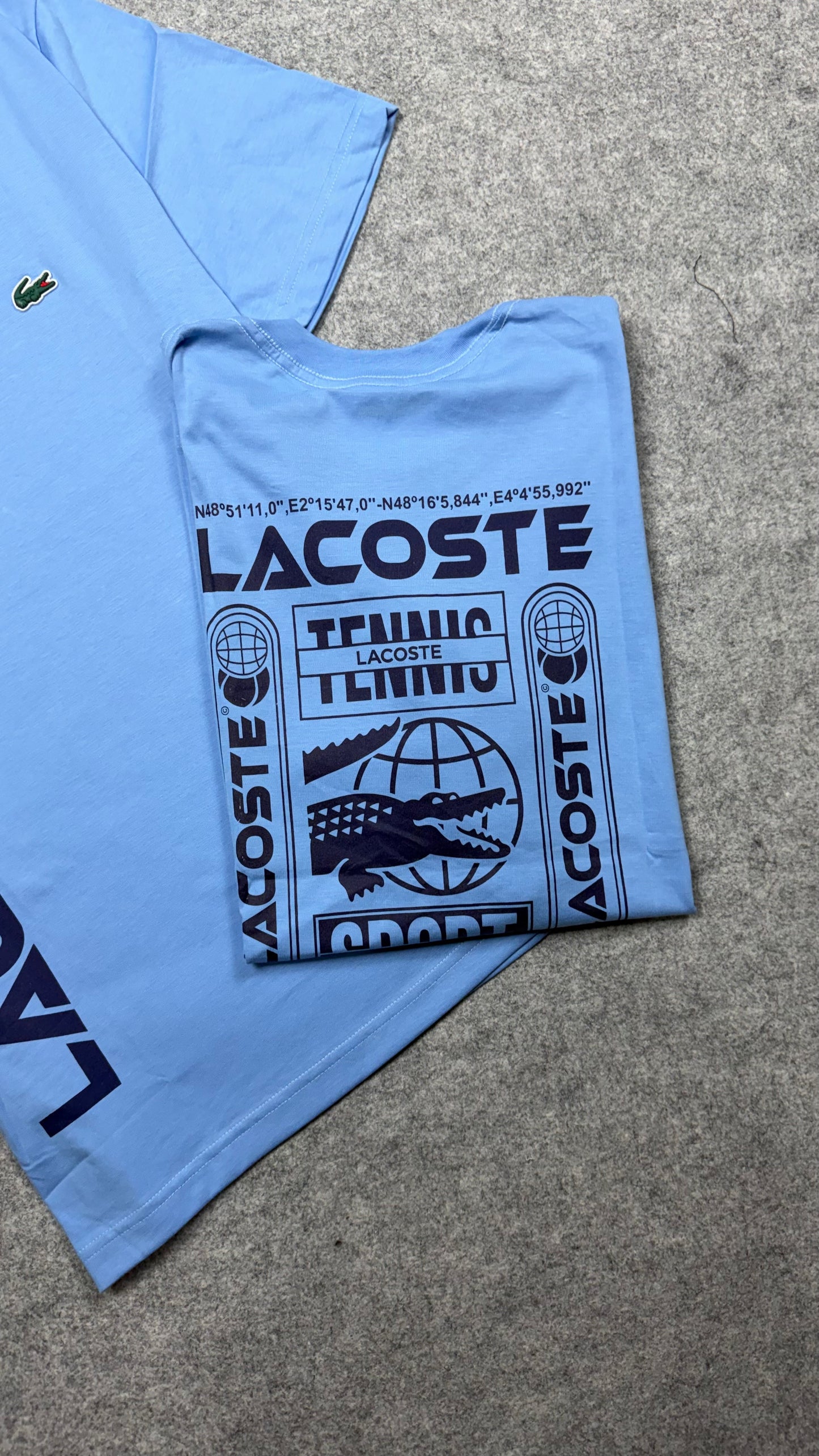 Camiseta Lacoste - Padrão Site