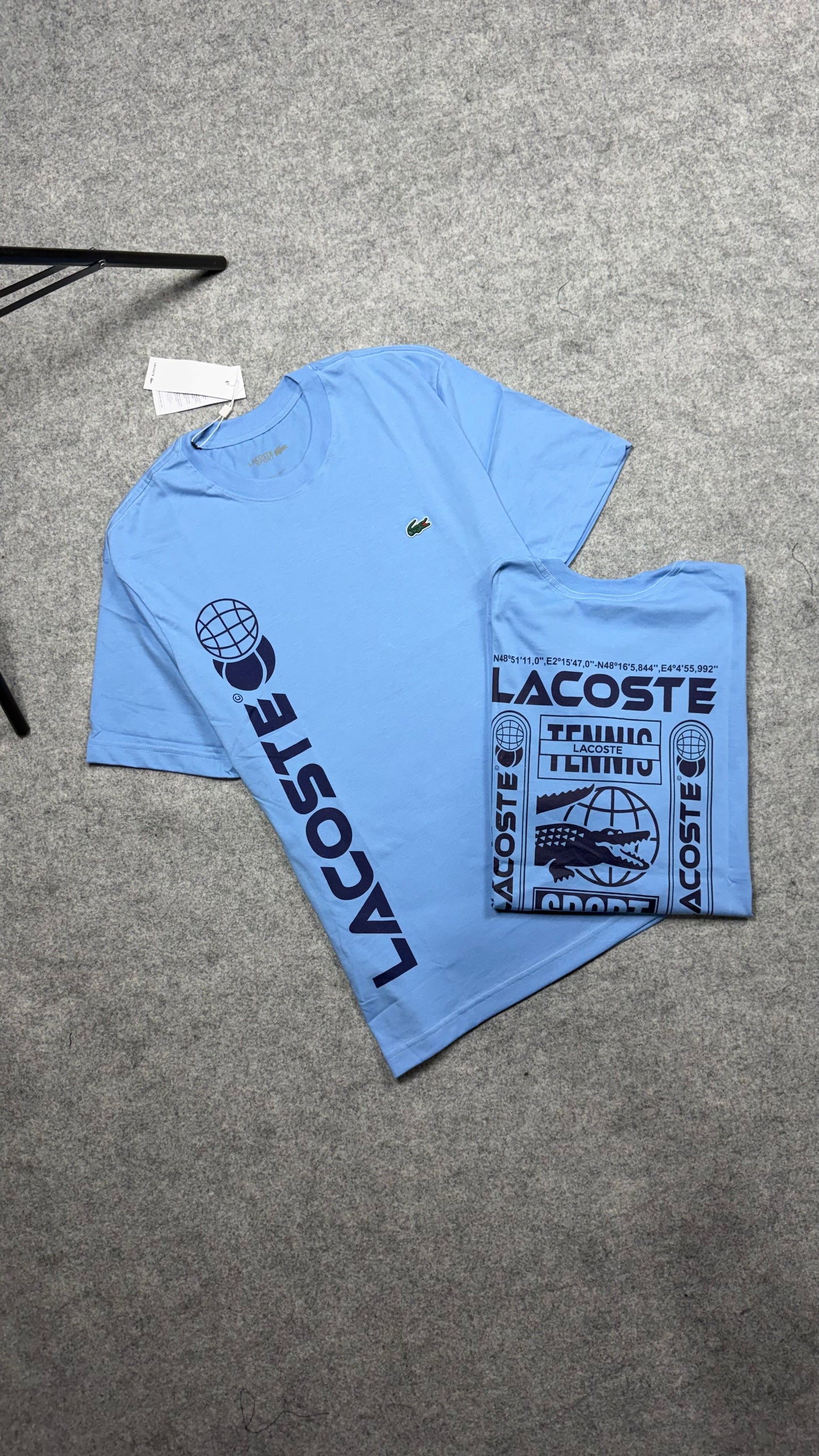 Camiseta Lacoste - Padrão Site