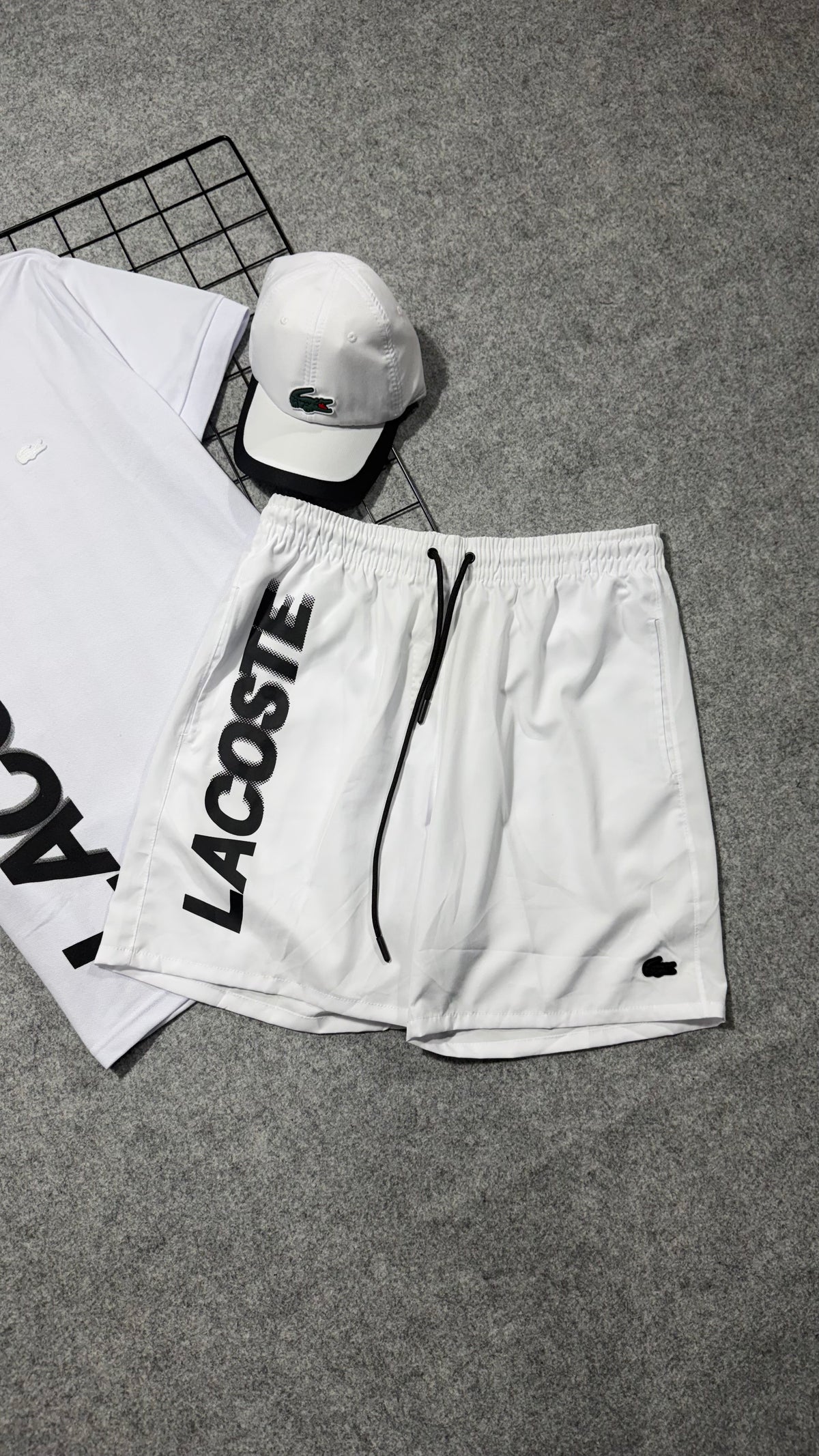 Kit Lacoste - Letreiro