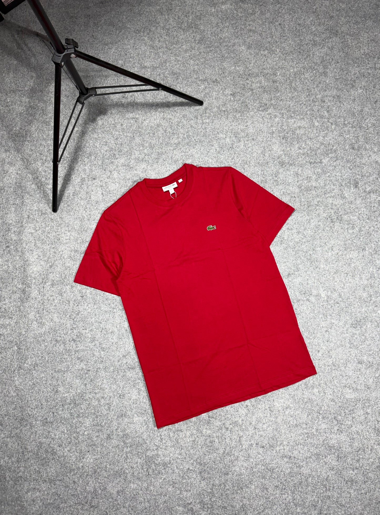 Camiseta Lacoste - Básica