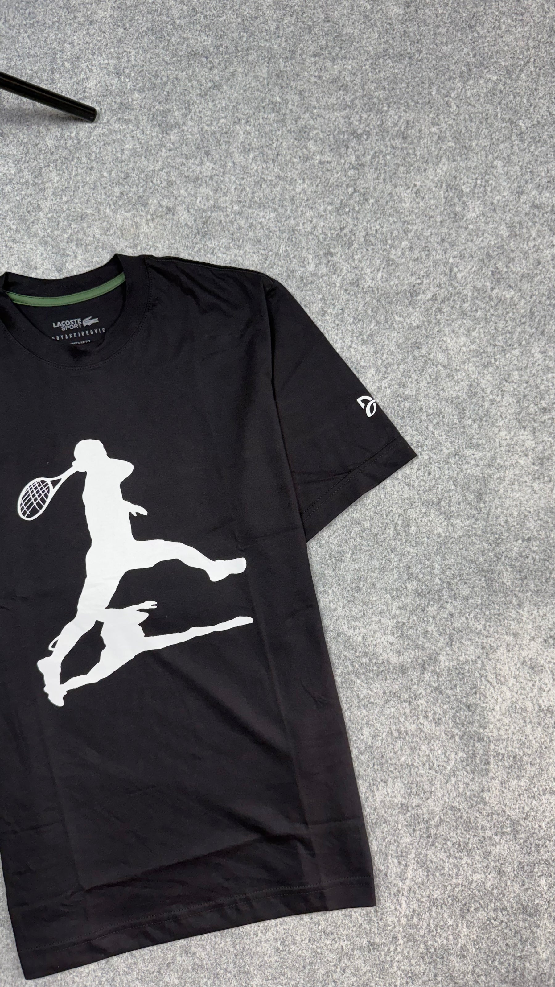 Camiseta Lacoste  Djokovic - Padrão Site
