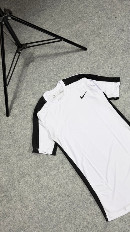 Camiseta Nike Pro Dry Fit